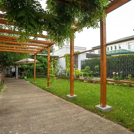 La Papu Si Maia בית הארחה 3*